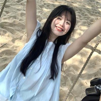 伪装海报